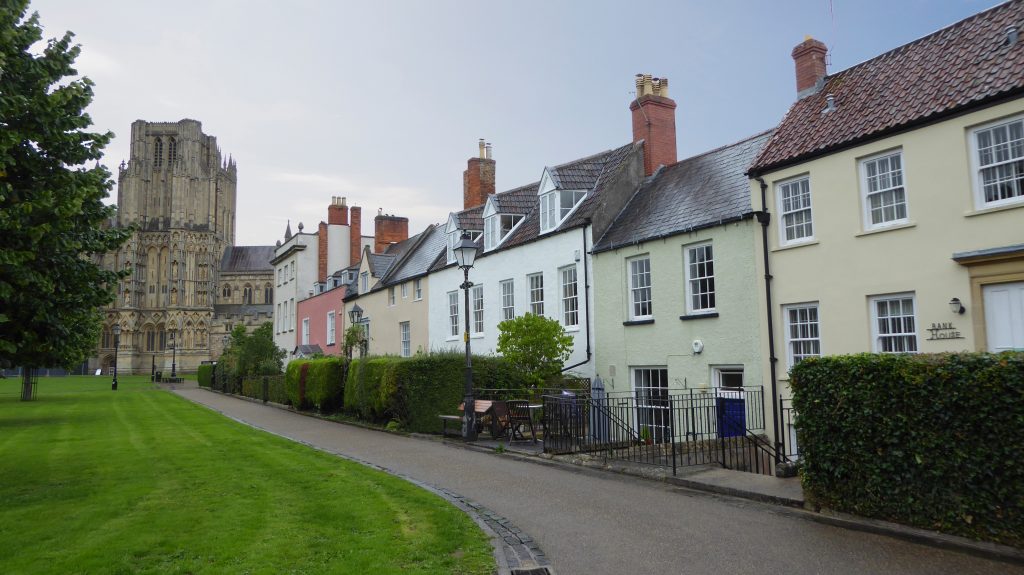 Wells Cathedral streets